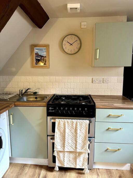 Countryside Loft In Bridgnorth Apartment ภายนอก รูปภาพ